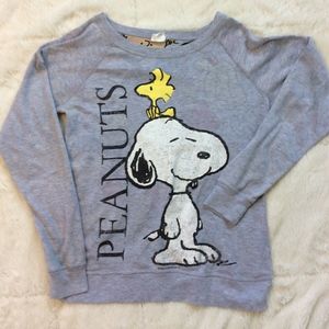 peanuts top